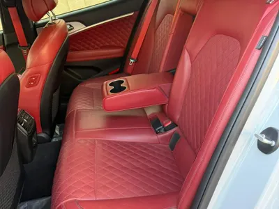 2021 جينيسيس جي 70