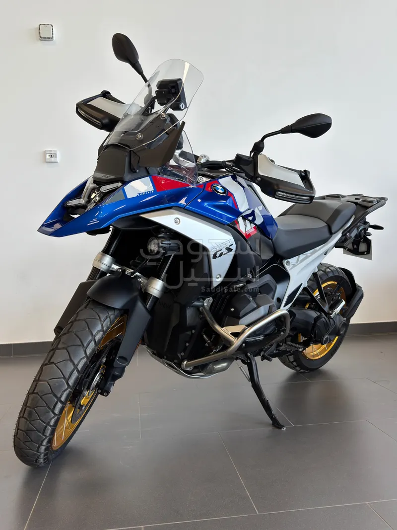 2024 بي ام دبليو دراجة نارية