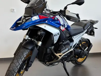 2024 بي ام دبليو دراجة نارية