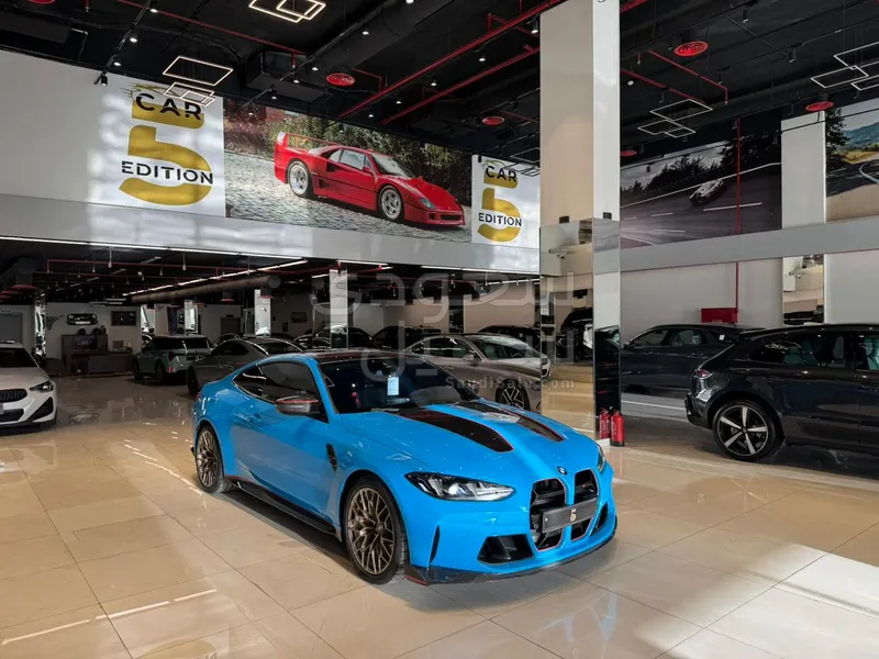 2025 بي ام دبليو الفئة ام ام 4 سي إس