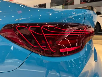 2025 بي ام دبليو الفئة ام ام 4 سي إس