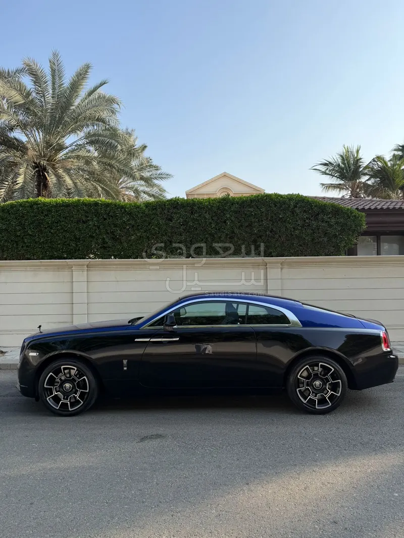 2017 رولز رويس رييث بلاك بادج