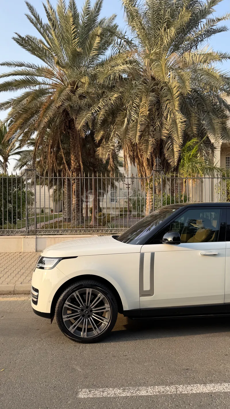 2023 لاند روفر رينج روفر فوج اوتوبيوغرافي
