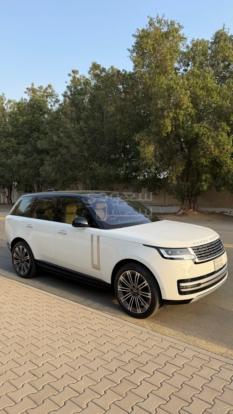 2023 لاند روفر رينج روفر فوج اوتوبيوغرافي