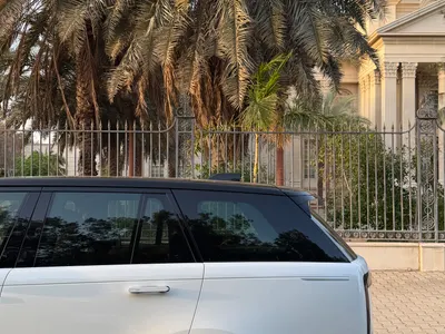 2023 لاند روفر رينج روفر فوج اوتوبيوغرافي