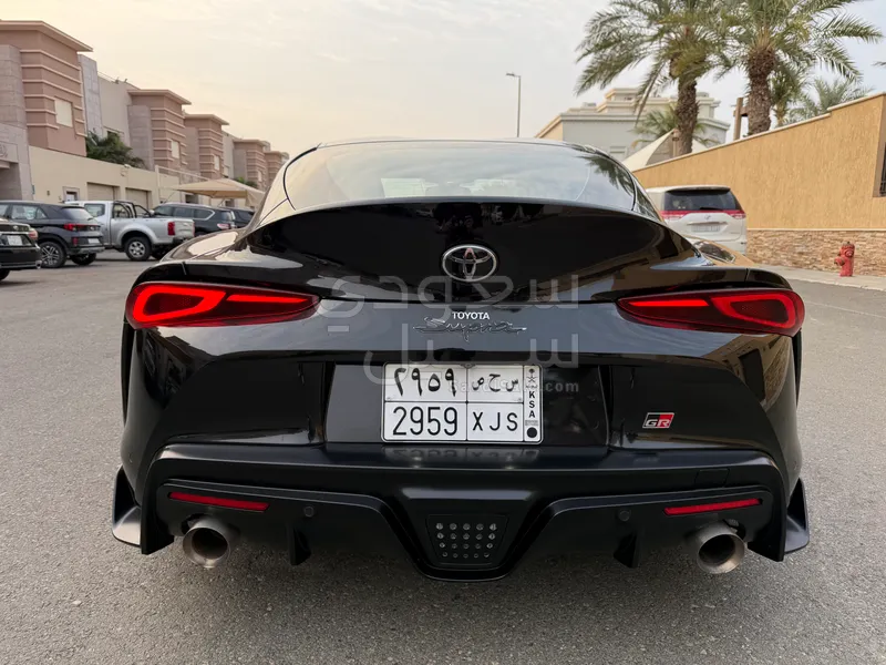 2022 تويوتا سوبرا جي ار