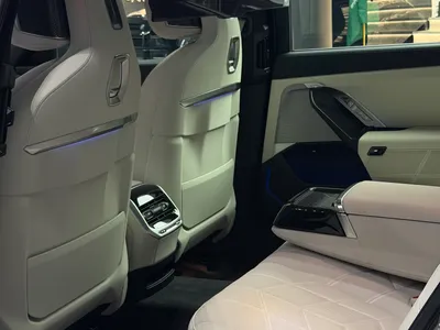 2026 بي ام دبليو الفئة السابعة 735أي