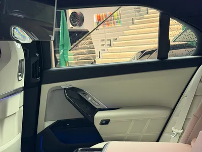 2026 بي ام دبليو الفئة السابعة 735أي