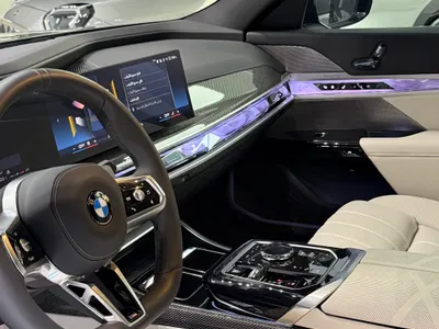 2026 بي ام دبليو الفئة السابعة 735أي