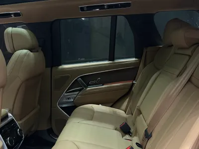 2025 لاند روفر رينج روفر اتش اس اي