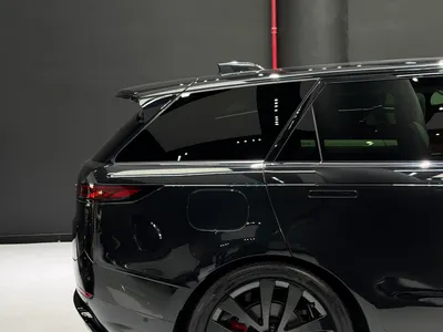 2025 لاند روفر رينج روفر سبورت اتش اس اي