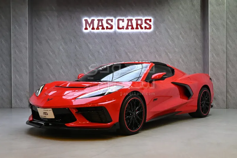 2024 شفروليه كورفيت سي 8