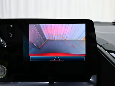 2024 شفروليه كورفيت سي 8