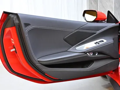 2024 شفروليه كورفيت سي 8