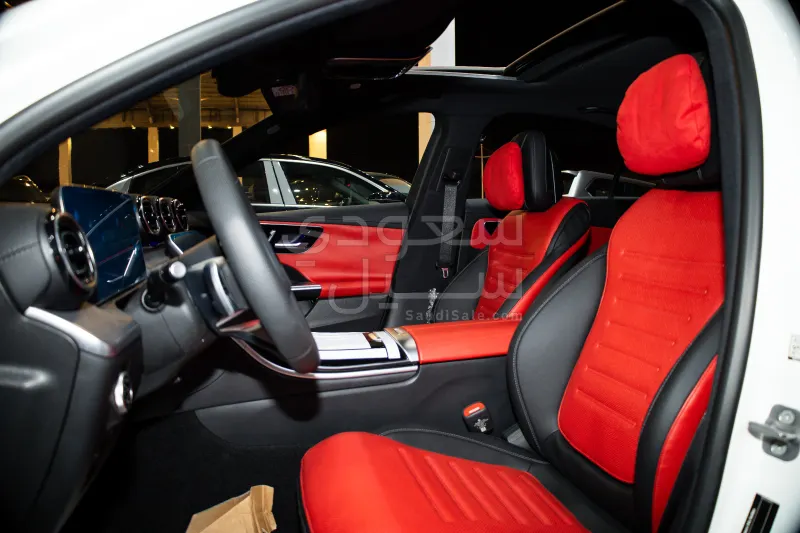 2025 مرسيدس - بنز سي 200