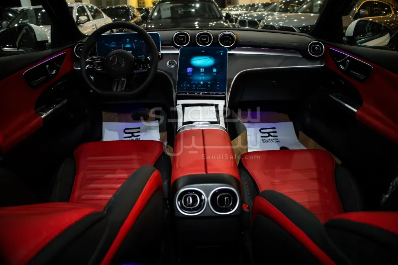 2025 مرسيدس - بنز سي 200