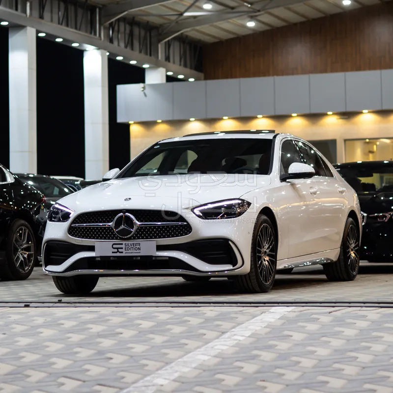 2025 مرسيدس - بنز سي 200