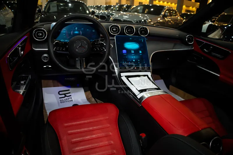 2025 مرسيدس - بنز سي 200