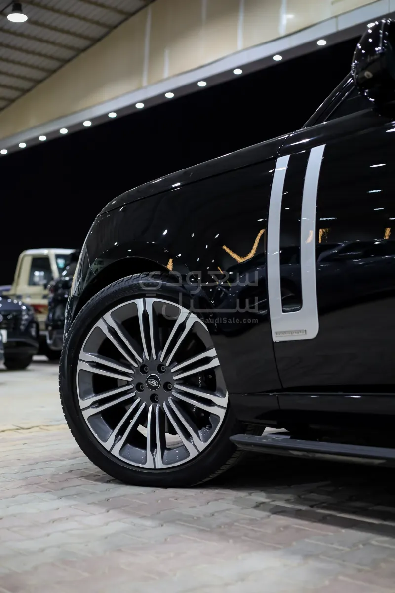 2023 لاند روفر رينج روفر اوتوبيوغرافي