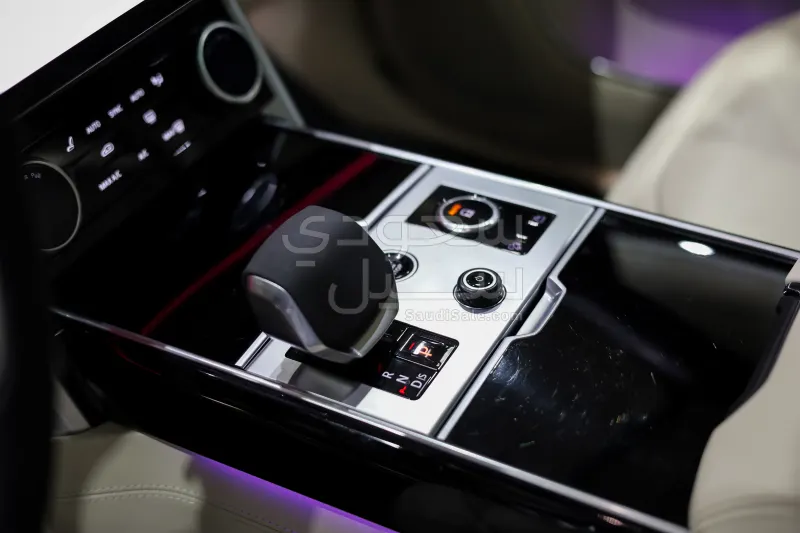 2023 لاند روفر رينج روفر اوتوبيوغرافي