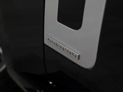 2023 لاند روفر رينج روفر اوتوبيوغرافي