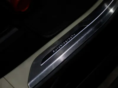 2023 لاند روفر رينج روفر اوتوبيوغرافي