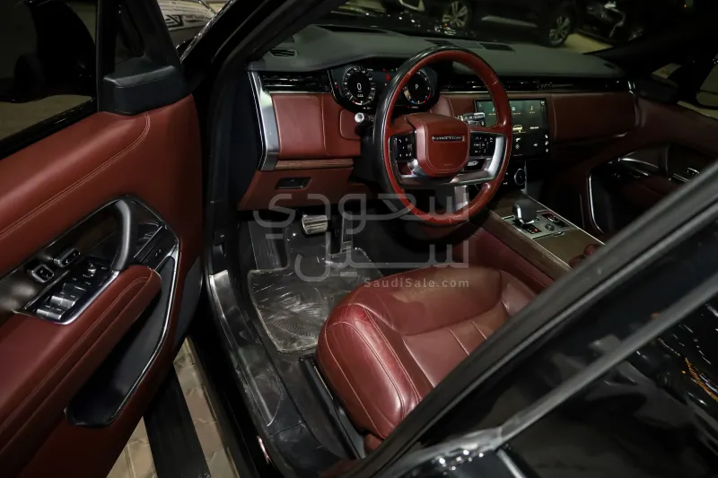 2023 لاند روفر رينج روفر اتش اس اي