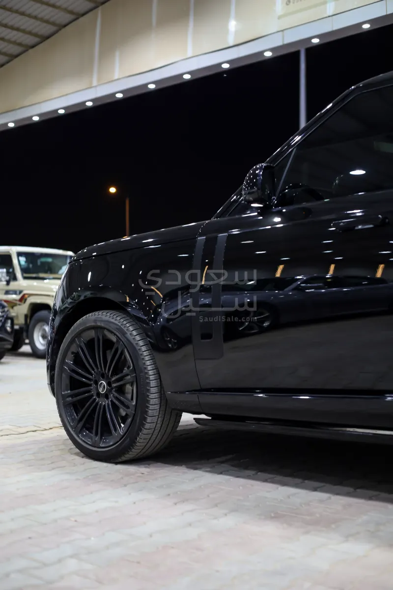 2023 لاند روفر رينج روفر اتش اس اي