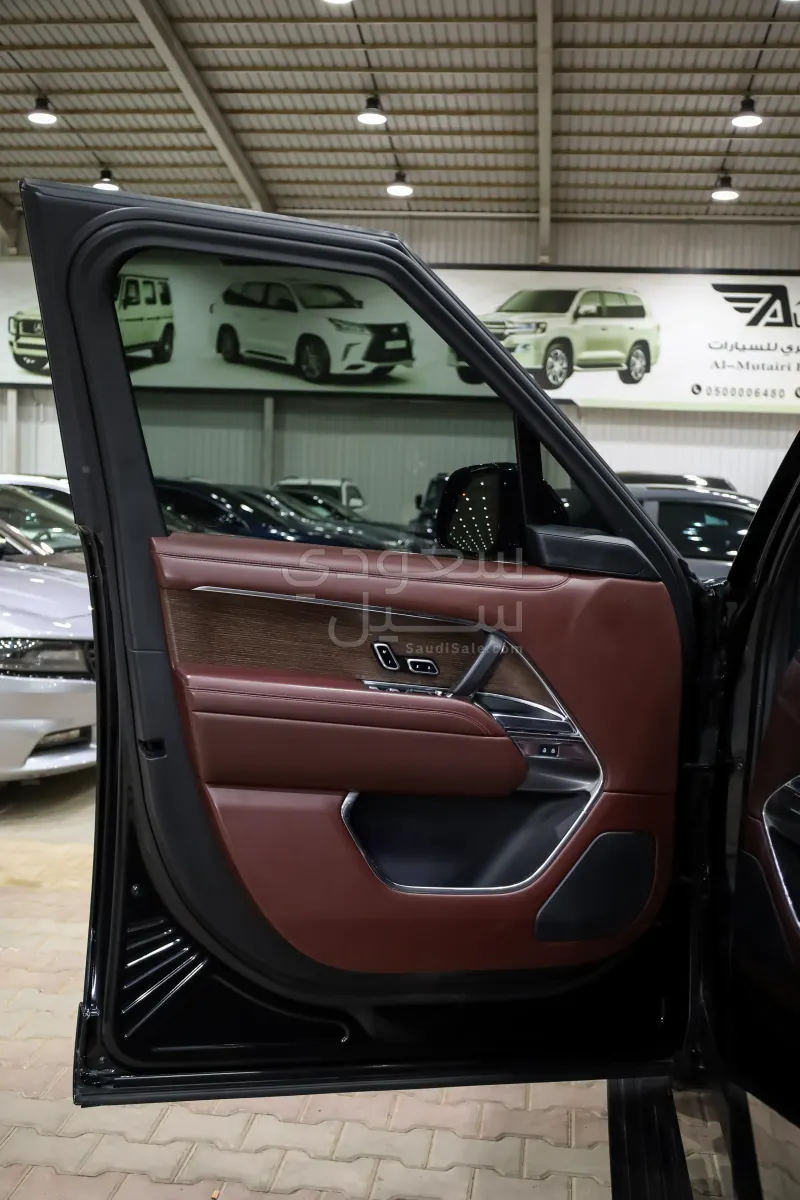 2023 لاند روفر رينج روفر اتش اس اي