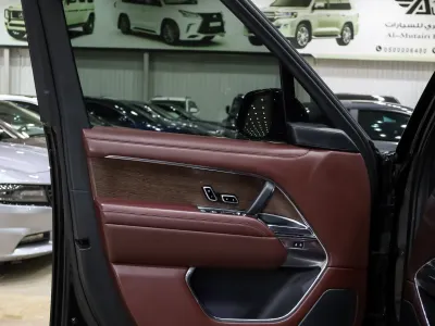 2023 لاند روفر رينج روفر اتش اس اي