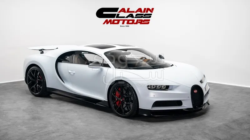 2021 بوغاتي شيرون