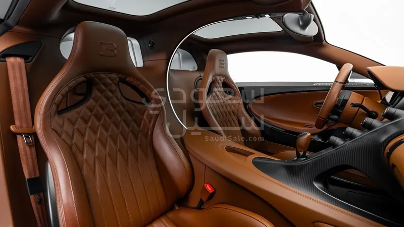 2021 بوغاتي شيرون