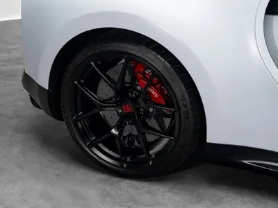 2021 بوغاتي شيرون