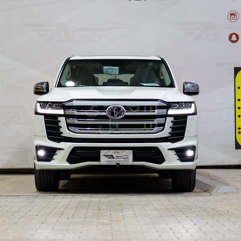 2024 تويوتا لاند كروزر في اكس
