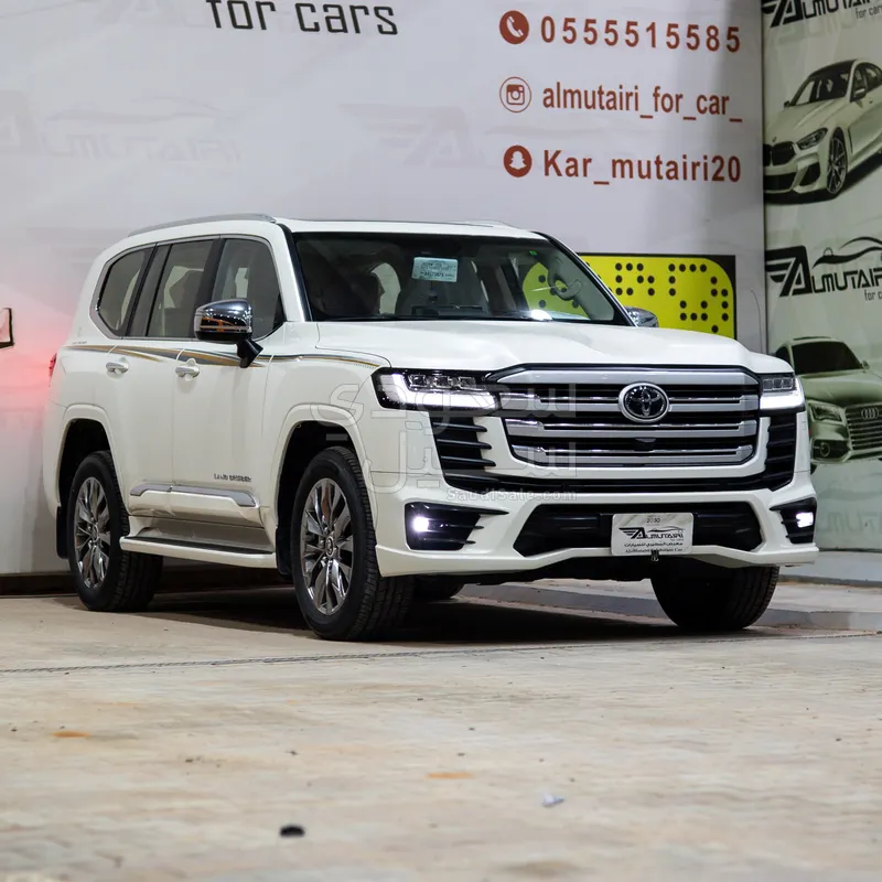 2024 تويوتا لاند كروزر في اكس