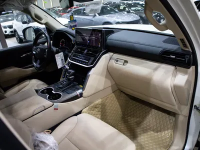 2024 تويوتا لاند كروزر في اكس