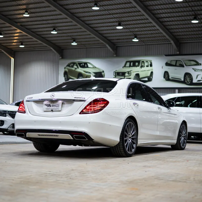 2015 مرسيدس - بنز إس 400