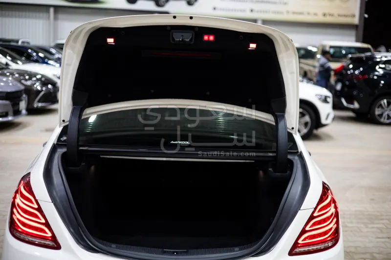 2015 مرسيدس - بنز إس 400