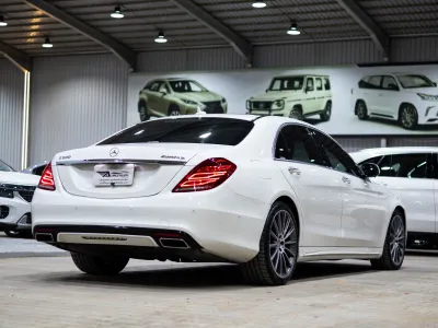 2015 مرسيدس - بنز إس 400