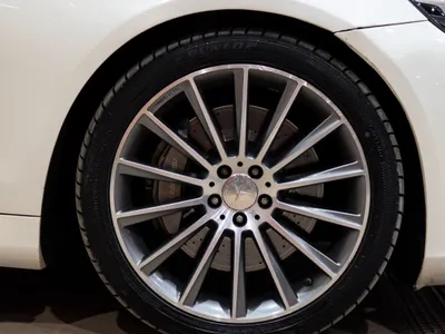 2015 مرسيدس - بنز إس 400