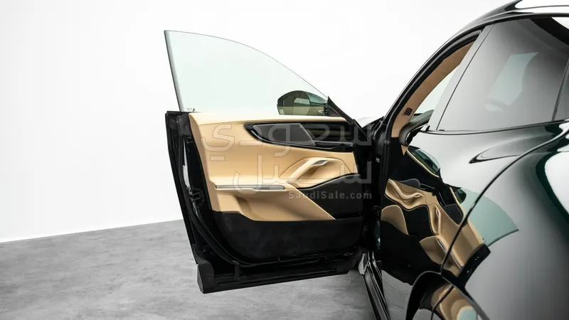 2025 فيراري بوروسانجوي