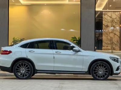 2019 مرسيدس - بنز جي إل سي 300