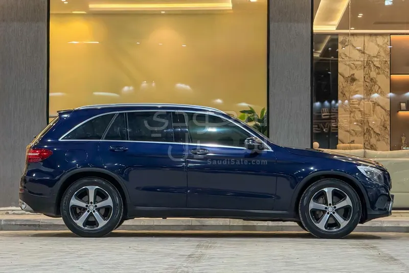 2016 مرسيدس - بنز جي إل سي 250