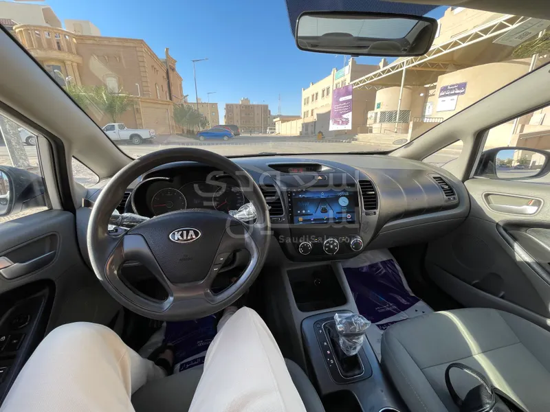 2015 كيا سيراتو