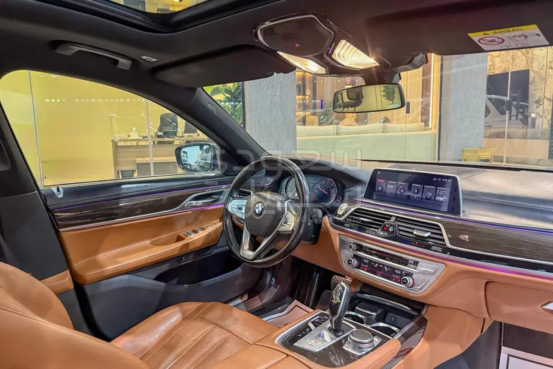 2019 بي ام دبليو الفئة السابعة 730 إل أي