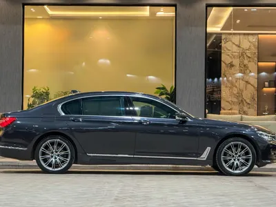 2019 بي ام دبليو الفئة السابعة 730 إل أي