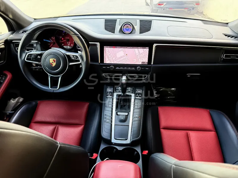 2021 بورش ماكان