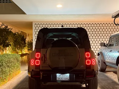 2020 لاند روفر ديفيندر اكس 110