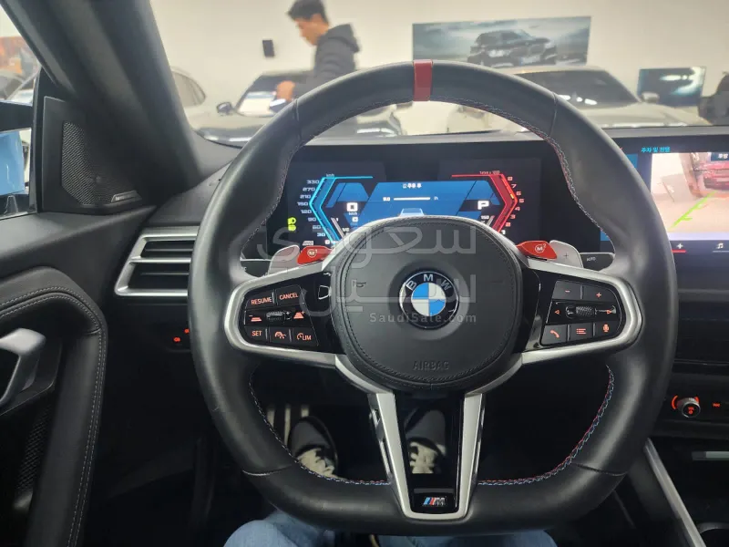 2025 بي ام دبليو الفئة ام إم 2