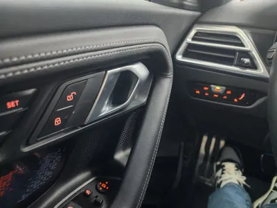 2025 بي ام دبليو الفئة ام إم 2